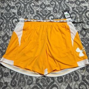Under Armour Gasoline 6’’ Women's Orange Athletic Shorts Size Large